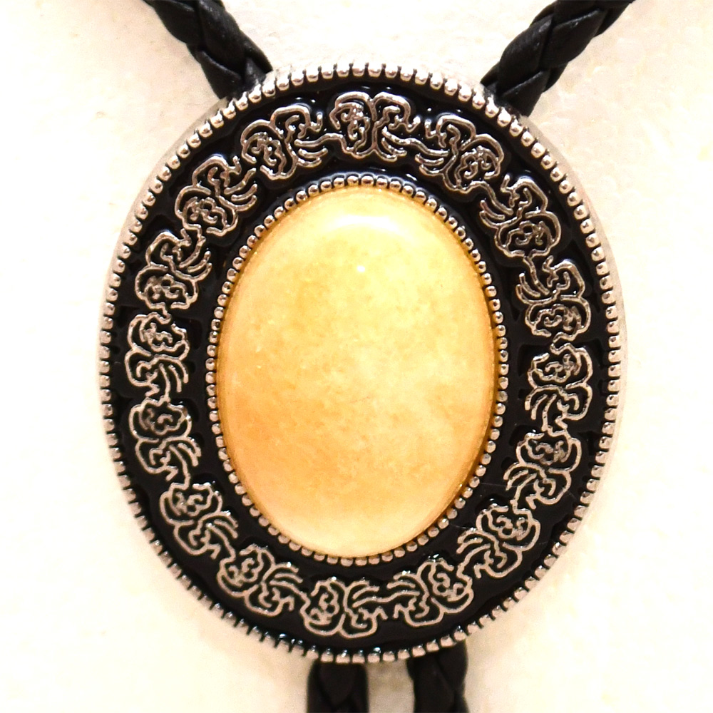 Bolotie OVAL VANILLA MEDALLION