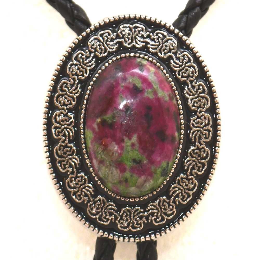Bolotie OVAL GREEN CERISE MEDALLION