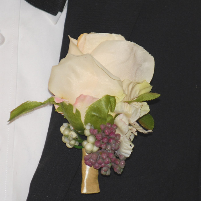 Corsage Ros Vit/Persika